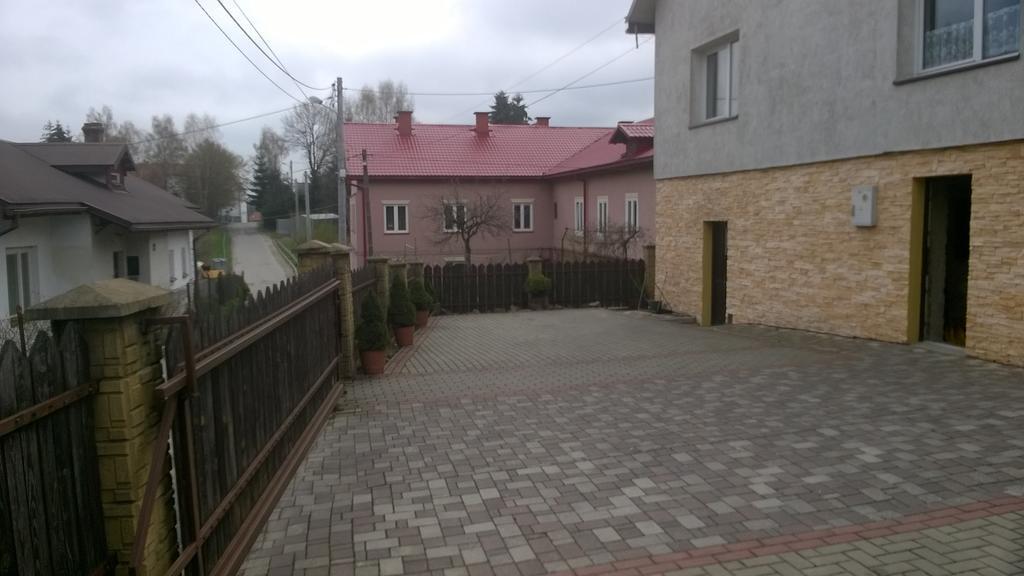 Noclegi U Fela Ustrzyki Dolne Exterior foto